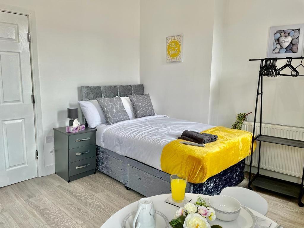 Cheerful 1 Bed Apartment Cardiff City Centre - Penarth Rd Rum bild